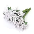 Detailansicht künstliche weiße Perlen Beeren Staubfäden für DIY Blumen Dekoration - Beerenstaubblatt Weiß