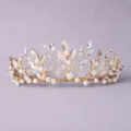 Goldene Braut Tiara Haarreif mit Perlen und Kristallblättern für Hochzeit Abendparty Accessoire - Bankett Gold Stirnband (TS-J2901)
