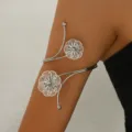 Bracciale da braccio cavo floreale in argento per donna, elegante gioiello minimalista aperto - Argento