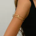 Bracciale da braccio geometrico aperto dorato manichino gioielli corpo minimalista - Oro