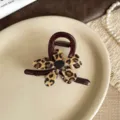 Stilvolle Leopardenmuster Haarklammer mit Schleifen-Design für elegante tägliche Frisuren. - Schokolade Leopard Blumen Haarklammer / 8cm Size