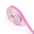 Rouleau de ruban vichy rose et blanc avec bord ondulé, parfait pour les loisirs créatifs DIY. - 5 Yards/Rouleau / Rose rouge
