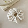 Weicher Plüsch Haargummi für Damen, flauschiges Samt Haarband Zubehör für Pferdeschwanz Frisur - Beige