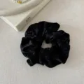 Schwarzer Plüsch Haargummi, weicher Samt Zopfgummi, warme Herbst Winter Pferdeschwanz Halter. - Schwarz