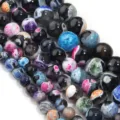 Perline di pietra d'agata naturale colorata in primo piano, ideali per la creazione di gioielli. - Diametro 6mm Dimensione del Foro Circa 0.8mm (Circa 60 Perline) / Fiamma Multicolore