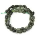 Detalle de cuentas de piedras preciosas pulidas verdes, hebra de joyería de piedra natural. - Aprox. 45 Piezas/Paquete / Jade Canadiense