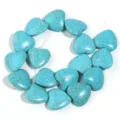 Perline sfuse di turchese a cuore blu per braccialetti collane gioielli artigianali - Cuore / Confezione da 48 / Blu / 8x8mm