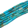 Detailansicht naturblauer Kaiserjaspis gerades Loch quadratische Perlen fur DIY Schmuck. - 29 Stück/Packung / Seeblau