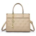 Stylish women leather quilted tote bag large capacity casual shoulder handbag for daily use - Apricot