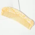 Primer plano detallado de un peine para cabello de acetato con patrón de mármol fino. - 2# Amarillo / 13.1*4.6cm (Embalaje Individual)