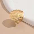 Goldener Muschel Edelstahl Ring, Strand Urlaub Stil offener verstellbarer Finger Schmuck. - Gold