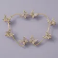 Gouden strass vlinder oor manchet set, elegante sprookjesstijl bruiloftsfeest oor wrap sieraden. - Exquise Niche Stijl (ERS-J4191G) / Set van 1 paar / Goud