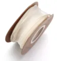 4cm weisses Organza Band Spule fuer Geschenkverpackung Blumenarrangement und Bastelarbeit. - Kartenverpackung / Cremeweiß mit glattem Rand