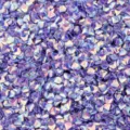 Vista di dettaglio di paillettes per unghie in PVC olografico da 4mm, brillantini viola lucidi. - 30g/Confezione / Lucentezza dorata viola
