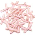 Roze grosgrain lint strikken met gouden randen voor handgemaakte DIY haarspelden. - 30 Stuks/Verpakking (4cm*5cm Lintbreedte 1cm) / Lichtroze