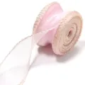Cinta de organza rosa con borde metálico dorado, ideal para envolver ramos y manualidades. - 10 Yardas/Paquete (4cm de Ancho) / Rosa Agua