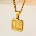 Collana con ciondolo lettera P in acciaio inossidabile dorato, gioiello hip-hop per uomo. - Collana Lettera P