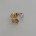 Edler Edelstahl zweifarbiger Schmetterling Ring fur Damen Retro Titan Stahlschmuck - 3D Blumenstil (488)