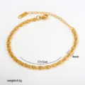 Gedetailleerd overzicht van de goudkleurige roestvrijstalen schakelarmband van 17+5cm. - Stijl 6-5