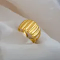 Classic gold-plated adjustable stainless steel ring, stylish retro open band design. - 3D Striped Wave Ring / Gold