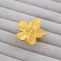 Anillo de flor grande exquisito chapado en oro, anillo de moda europea y americana joyas. - Estilo de Flor Grande Tridimensional Texturizada (526)