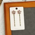 Rhinestone flower bobby pins for women, pink crystal hair clips for styling and wedding. - Flower Red