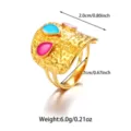 Dettaglio anello aperto smaltato oversize in acciaio, finitura oro con gocce colorate. - Taglia 7 / Stile Smalto Blu Rosa (R00940G-2) / Oro