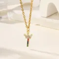 Collana con ciondolo lettera corona zirconi colorati micro-pavé in rame dorato elegante. - Lettera I