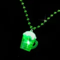 Grüne LED leuchtende Bierkrug Anhänger Perlenkette für St. Patrick's Day Party Zubehör. - Bierkrug Halskette