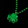 Grüne LED Leuchtend Kleeblatt Halskette St. Patrick's Tag leuchtender Anhänger Variante - 3-Funktion Kleeblatt-Perlenkette