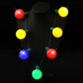 Collana di luci natalizie con luci LED colorate, perfetto accessorio per feste e regalo festivo. - Collana