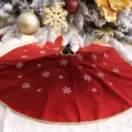 Jupe de sapin de Noël rouge avec flocons blancs et bordure dorée variante de déco - Petit Flocon Rouge Diamètre 100cm