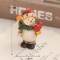 Harz Weihnachten Schneemann Figur mit rotem Herz, süße Feiertag Tischdekoration Ornament. - Schneemann mit Herz