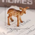 Miniatur Harz Hirsch Figur, süßes Rehkitz Tiermodell für Weihnachtsdeko und Heimwerken. - Hirsch