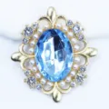 Aleación de oro estrás acrílico DIY accesorio cabello flor con gema ovalada azul perlas. - Azul claro
