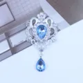 Colgante de lágrima con estrás y aleación plateada accesorio DIY, decoración de corona vintage. - Azul claro