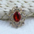 Colgante strass piedra preciosa roja de aleación accesorio joyería DIY, abalorio flor vintage. - Rojo Brillante