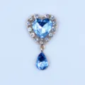 Colgante de corazón con diamantes de imitación azules accesorio de joyería DIY para ropa - Azul claro