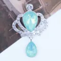 Colgante de aleación con pedrería de corona plateada para joyas de bricolaje y accesorios. - Verde claro