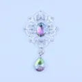 Zilverkleurige legering strass hanger variant, 50x27mm DIY bloemen gesp met AB kristal druppels. - AB Wit