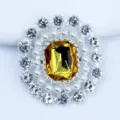 Alloy rhinestone flower tray DIY brooch accessory, sparkling crystals with faux pearls. - Golden