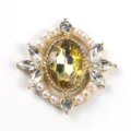 Accessoire de bijoux DIY en alliage doré avec cristal jaune, perles et strass chic. - Café Clair