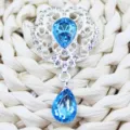 Blue teardrop crystal rhinestone alloy flower brooch pendant handmade DIY accessory. - Lake Blue