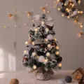Mini albero di Natale floccato decorazione da tavolo con fiocchi palline e luci 60 cm - Lettera Grigio / 60CM
