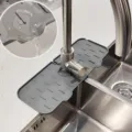 Grijs silicone kraan spatwaterdicht kussen, gootsteen wateropvangmat en afvoerblad. - Droogmat - lichtgrijs