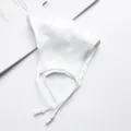 Απαλή λευκή μεταξωτή μάσκα προσώπου, 3D αναπνεύσιμη πλενόμενη μάσκα για το καλοκαίρι. - Λευκό