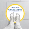 Round Social Distancing Floor Sticker Yellow Warning Decal for Public Places Safety Sign - XG020 5 Sheets