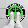 Circular social distancing floor sticker safety warning decal for public places and retail stores. - XG009 5 Sheets