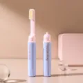 Cepillo de dientes de viaje plegable y portátil con cerdas suaves y estuche protector. - Rosa Princesa