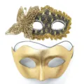 Set maschera in pizzo per festa in maschera con farfalla glitter oro per Halloween. - Farfalla laterale a doppia corna - set composito nero e oro